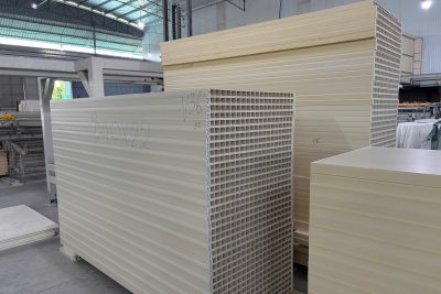 TÌM HIỂU TẤT TẦN TẬT VỀ PHÔI CỬA NHỰA COMPOSITE