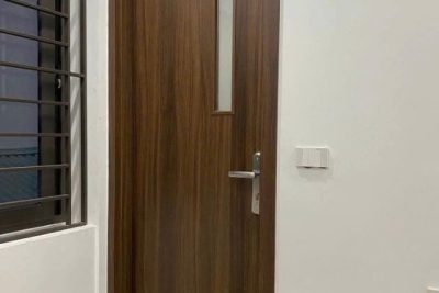 PHÔI CỬA COMPOSITE SAU 1 NĂM SỬ DỤNG