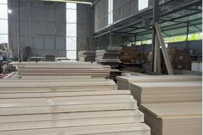 NHỮNG ĐIỀU CẦN BIẾT TRƯỚC KHI NHẬP PHÔI CỬA COMPOSITE